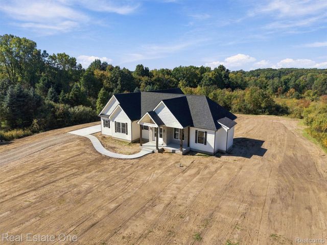1818 Hidden Lake Trail, Brandon Charter Township, MI 48462
