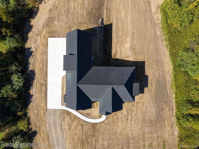 1818 Hidden Lake Trail, Brandon Charter Township, MI 48462