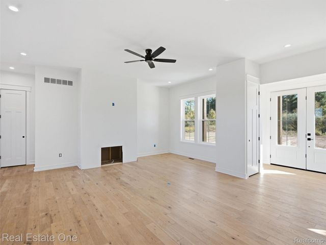 1818 Hidden Lake Trail, Brandon Charter Township, MI 48462