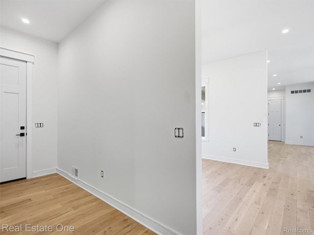 1818 Hidden Lake Trail, Brandon Charter Township, MI 48462