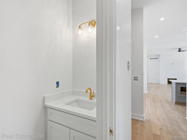 1818 Hidden Lake Trail, Brandon Charter Township, MI 48462