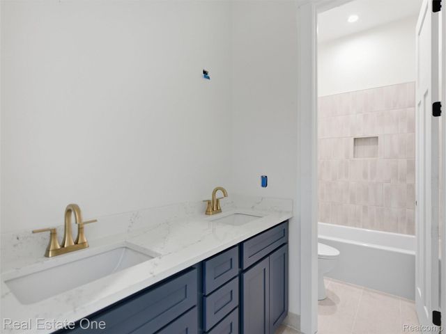 1818 Hidden Lake Trail, Brandon Charter Township, MI 48462