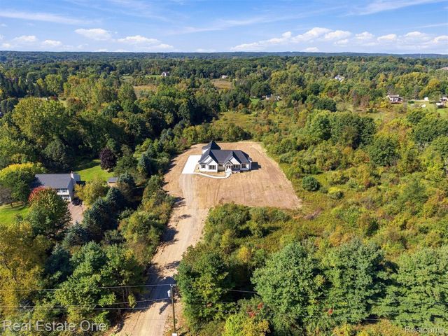 1818 Hidden Lake Trail, Brandon Charter Township, MI 48462