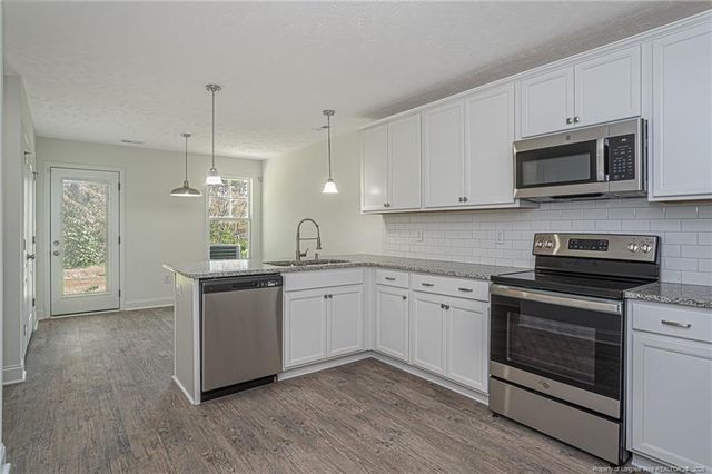 907 Rochester Drive B, Fayetteville, NC 28305