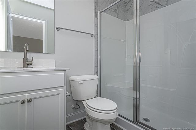 907 Rochester Drive B, Fayetteville, NC 28305