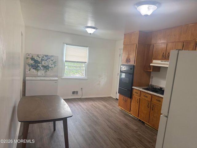 119-121 Maple Avenue, Eatontown, NJ 07724