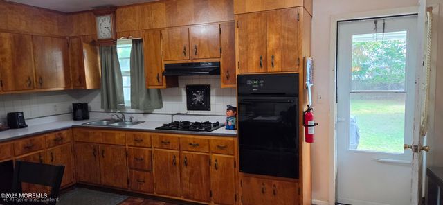 119-121 Maple Avenue, Eatontown, NJ 07724
