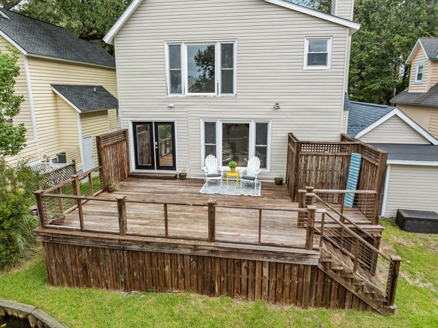 777 Lake Frances Drive, Charleston, SC 29412