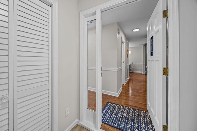 777 Lake Frances Drive, Charleston, SC 29412