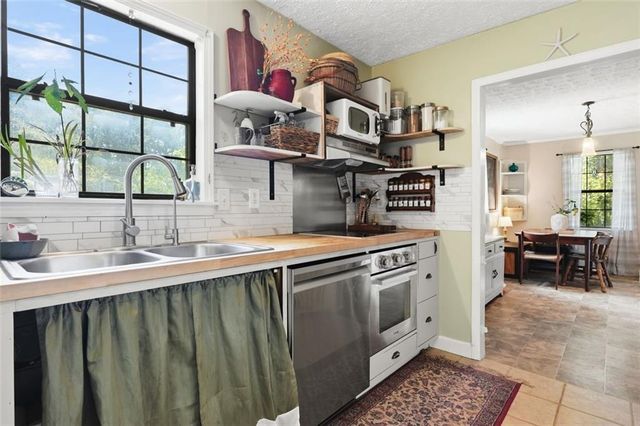 80 Belair Drive, Stockbridge, GA 30281