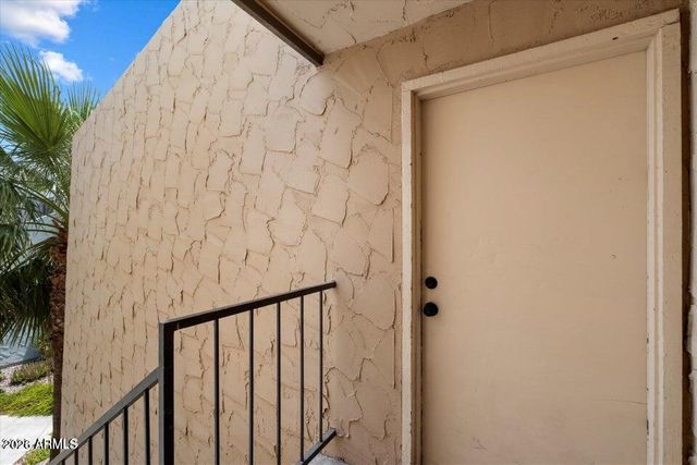 8055 E THOMAS Road A202, Scottsdale, AZ 85251