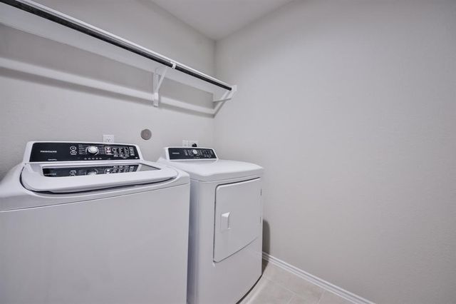 4814 Vergano Villa Dr, Katy, TX 77493