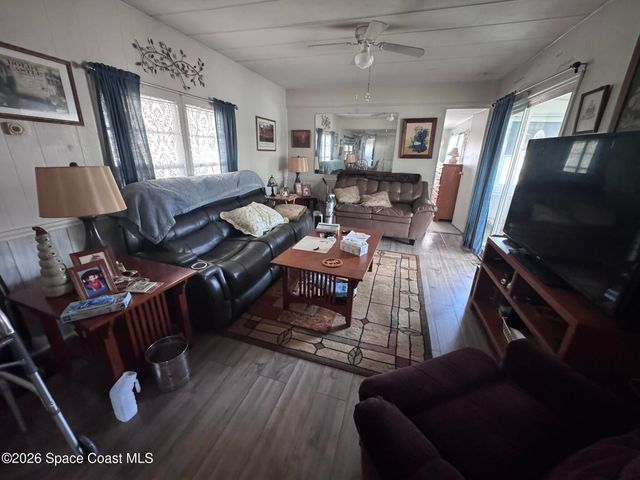 1214 Dove Court NE, Palm Bay, FL 32907