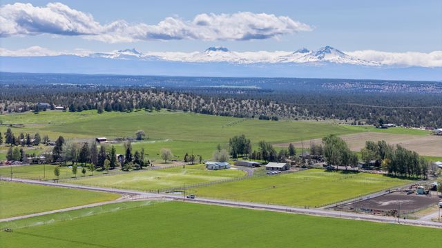 9101 NW 31st Street, Terrebonne, OR 97760