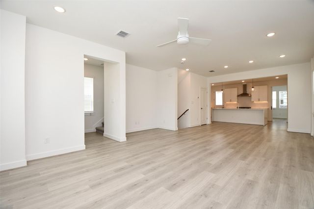 2209 Via Laura Lane, Houston, TX 77051