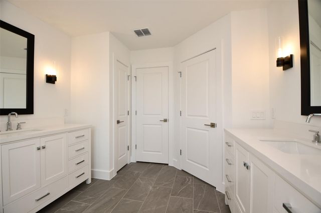 2209 Via Laura Lane, Houston, TX 77051