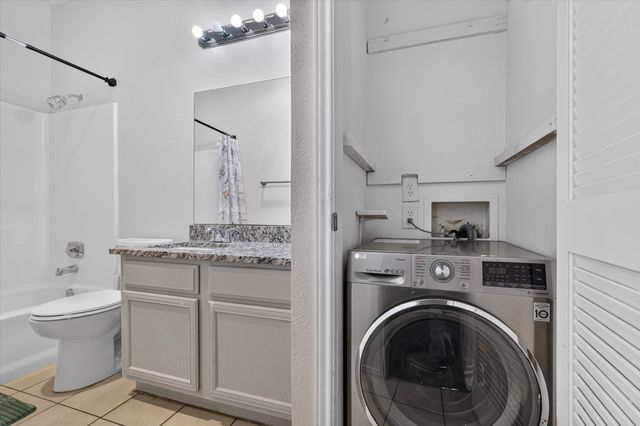 9254 Forest Lane 106, Dallas, TX 75243