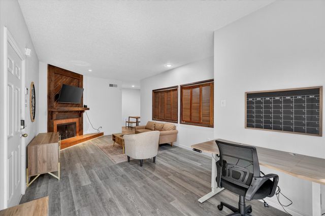 9254 Forest Lane 106, Dallas, TX 75243