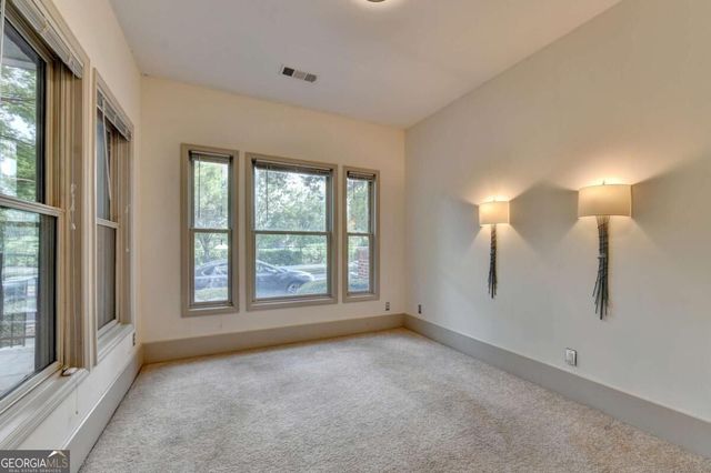 745 Fountainhead Lane NE 130, Atlanta, GA 30324