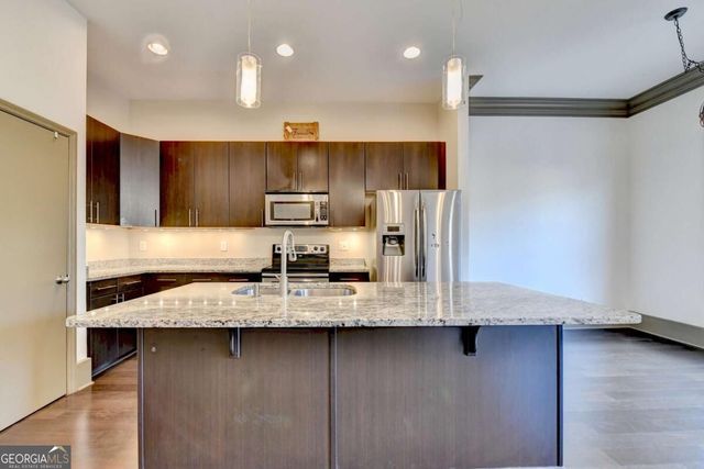 745 Fountainhead Lane NE 130, Atlanta, GA 30324