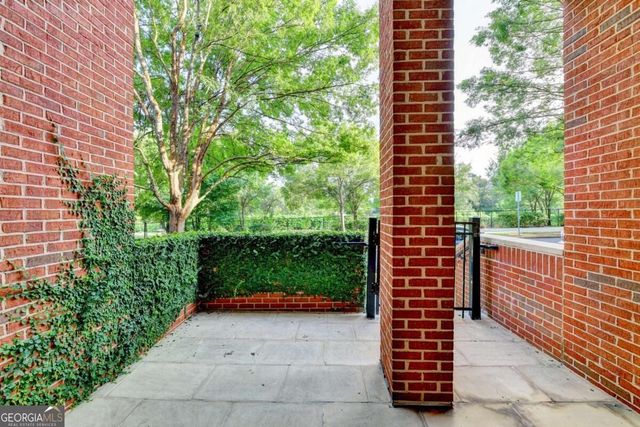 745 Fountainhead Lane NE 130, Atlanta, GA 30324
