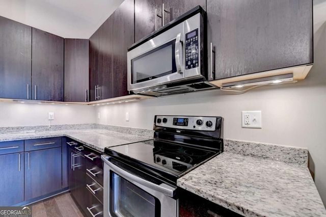 745 Fountainhead Lane NE 130, Atlanta, GA 30324