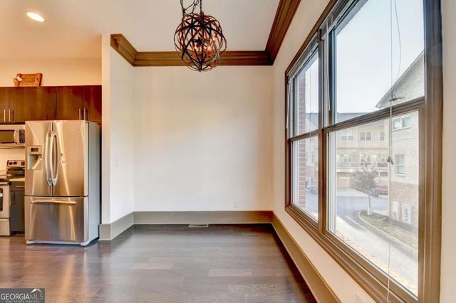 745 Fountainhead Lane NE 130, Atlanta, GA 30324