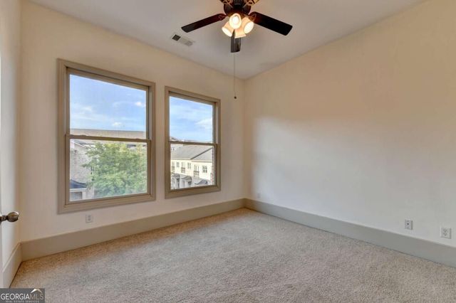 745 Fountainhead Lane NE 130, Atlanta, GA 30324