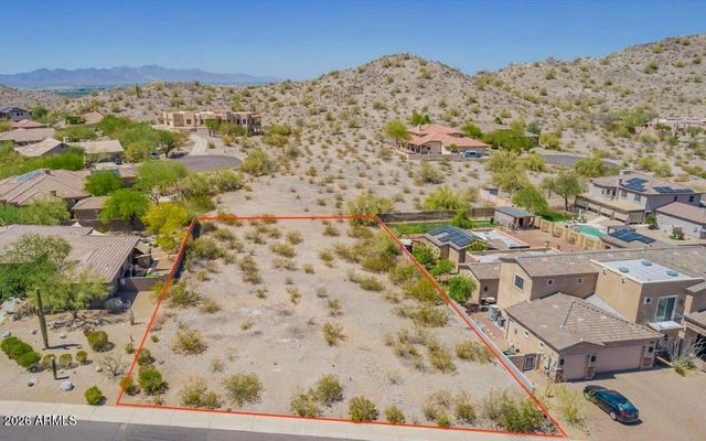 18454 W PORTER Drive 28, Goodyear, AZ 85338