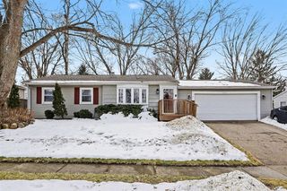 4507 Beechmount Avenue, Portage, MI 49024