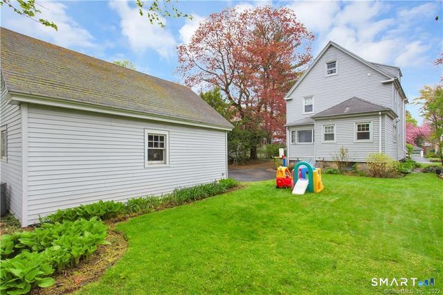 15 Tremont Avenue, Stamford, CT 06906