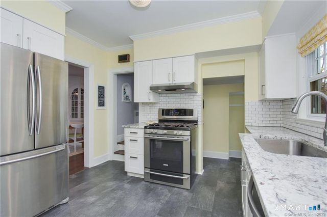 15 Tremont Avenue, Stamford, CT 06906