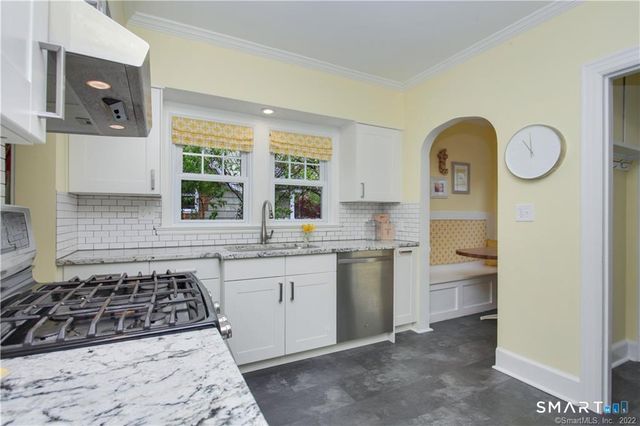 15 Tremont Avenue, Stamford, CT 06906