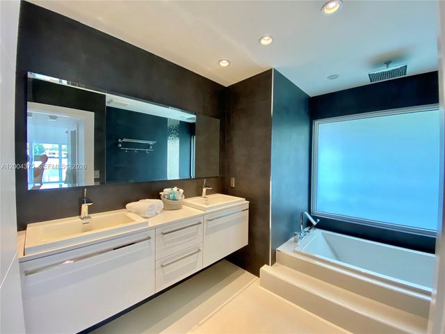 265 N Shore Dr, Miami Beach, FL 33141