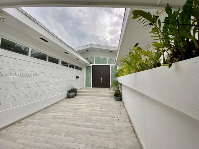265 N Shore Dr, Miami Beach, FL 33141
