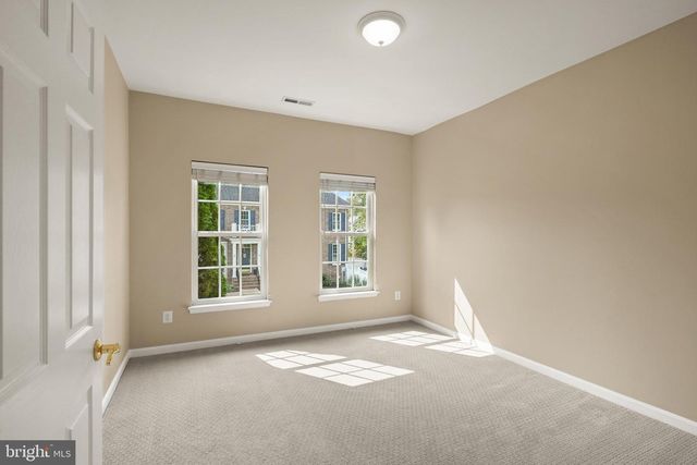 43616 CARRADOC FARM TER, Leesburg, VA 20176