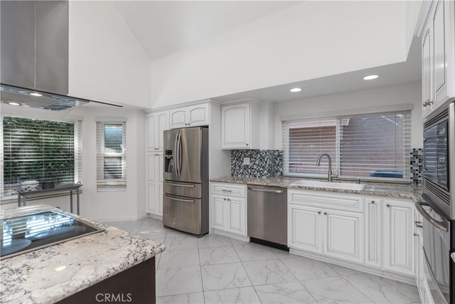 3413 Summerset, Costa Mesa, CA 92626