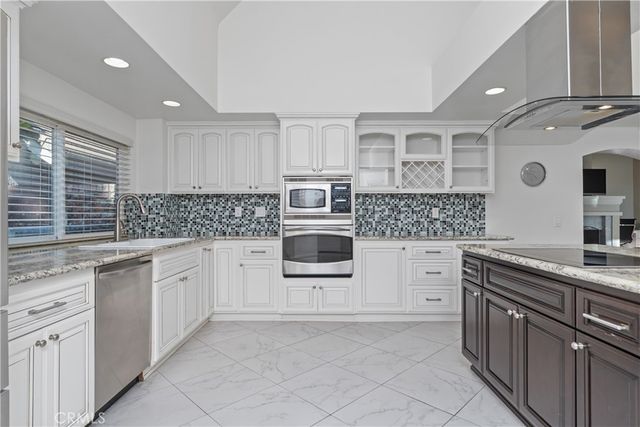 3413 Summerset, Costa Mesa, CA 92626