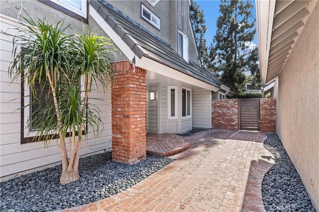 3413 Summerset, Costa Mesa, CA 92626