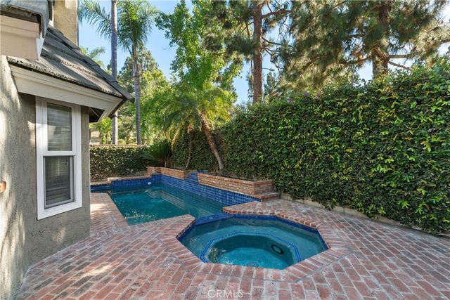 3413 Summerset, Costa Mesa, CA 92626