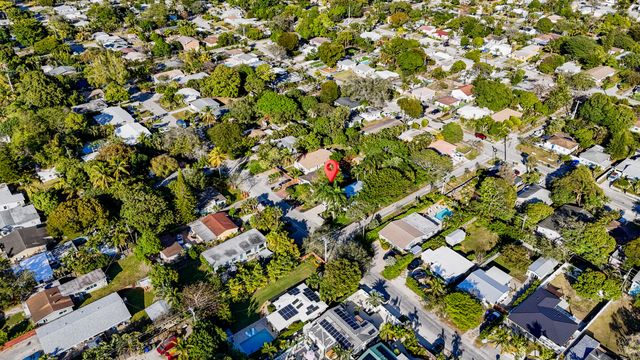 1404 NW 4th Ave Avenue, Fort Lauderdale, FL 33311