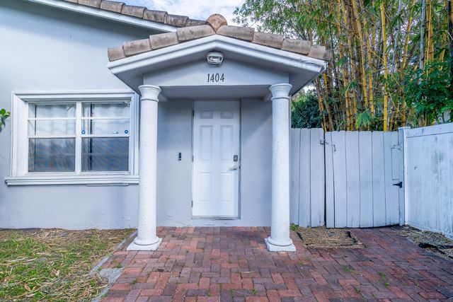 1404 NW 4th Ave Avenue, Fort Lauderdale, FL 33311