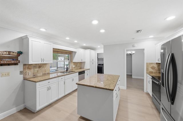 4430 Gardenia Drive, Palm Beach Gardens, FL 33410