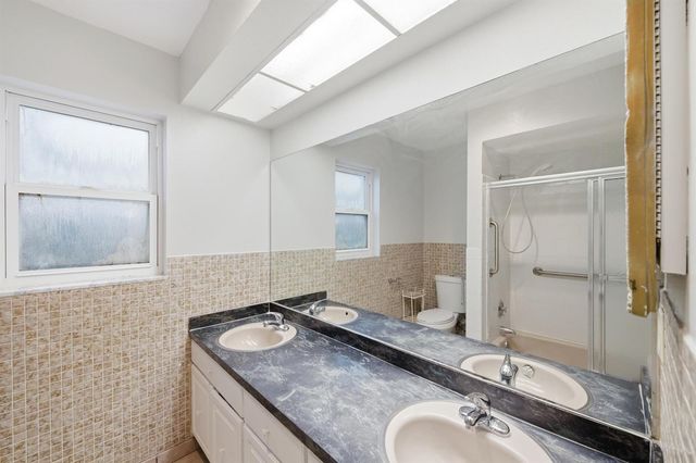 4430 Gardenia Drive, Palm Beach Gardens, FL 33410