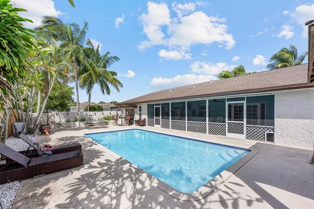 4430 Gardenia Drive, Palm Beach Gardens, FL 33410