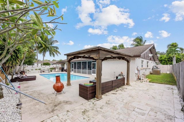 4430 Gardenia Drive, Palm Beach Gardens, FL 33410