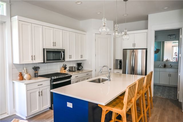 180 Spanish Dagger, Port Aransas, TX 78373