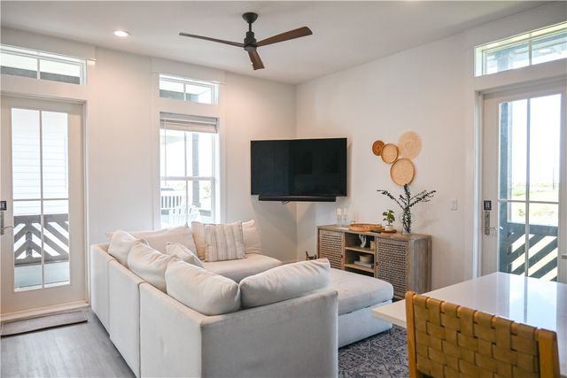 180 Spanish Dagger, Port Aransas, TX 78373