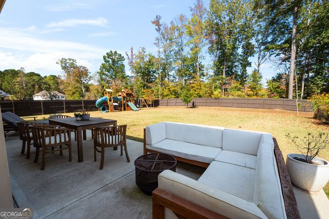 345 Darien Drive, Senoia, GA 30276