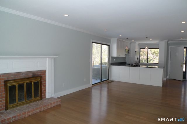 342 Heritage Village B, Southbury, CT 06488